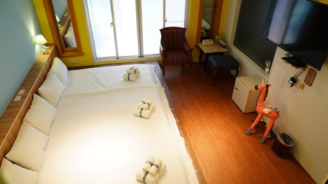 ホテル Kaohsiung Time'S エクステリア 写真